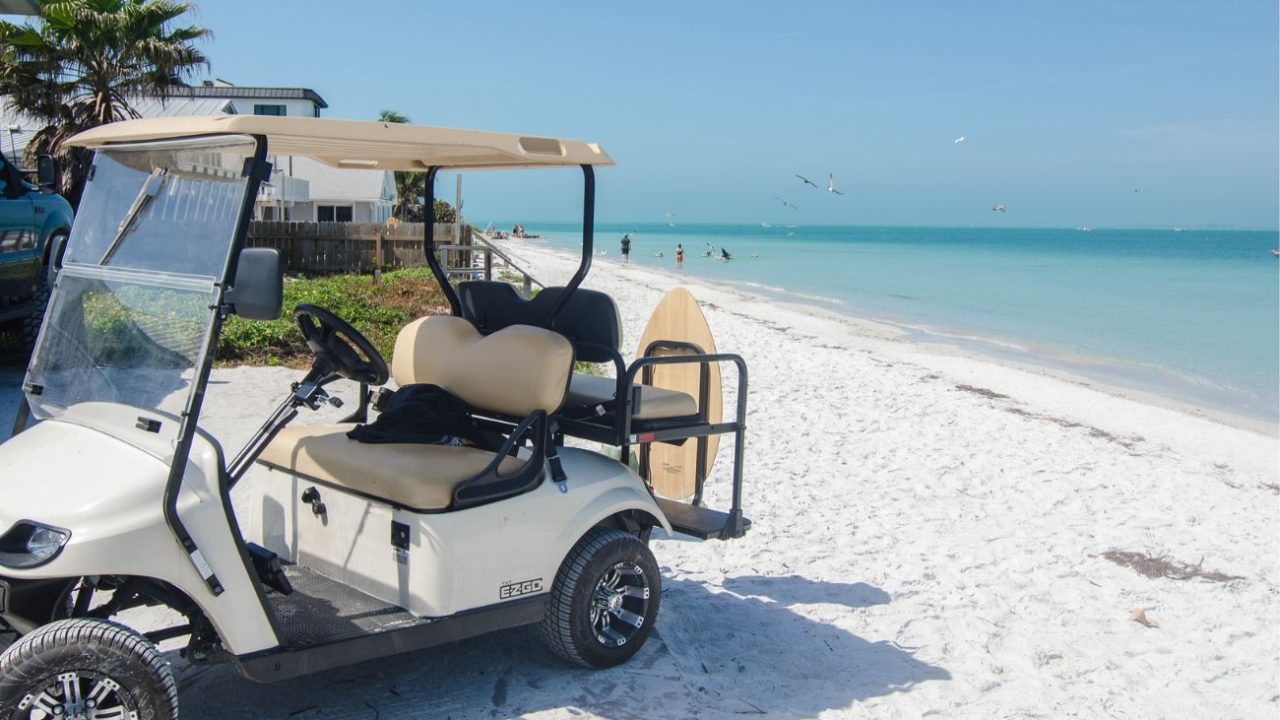 Flexible Rental Periods and Transport Services for Golf Carts on Anna Maria Island